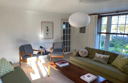Woolbeding Appartement | Stunning Apartment Opposite Cowdray Ruins in Heart of Midhurst