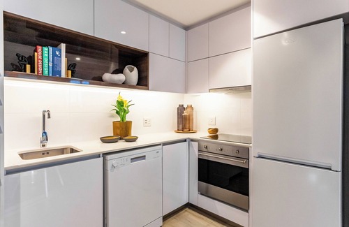 Flora Park Appartement | Stunning Apartment with City Views