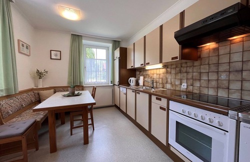 Augsdorf Maison | Belle maison de vacances privée pour 6 personnes avec WIFI, TV, patio et parking