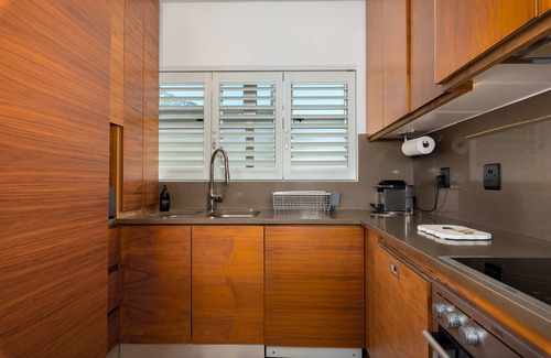 Bantry Bay Appartement | Stunning Bantry Bay Haven - Beach on Your Doorstep