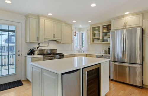 Wells Beach Maison | STUNNING BEACHSIDE LISTING DIRECTLY ON WELLS BEACH: RELAXING: 8/23-8/30 NOW OPEN