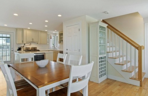 Wells Beach Maison | STUNNING BEACHSIDE LISTING DIRECTLY ON WELLS BEACH: RELAXING: 8/23-8/30 NOW OPEN