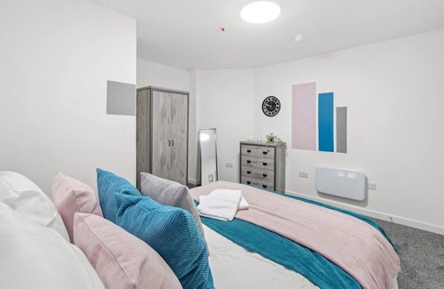 Gabalfa Appartement | Stunning Central Cardiff Gem