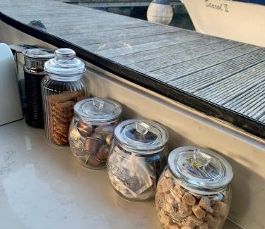 Bourne End Location De Bateaux | Stunning Classic Dutch Barge near Henley & Marlow