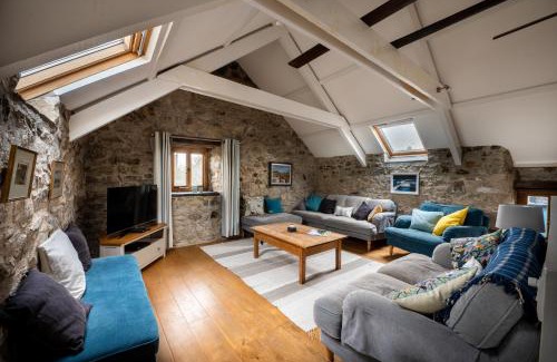 St Davids Appartement | Stunning Converted Granary in Heart of St Davids
