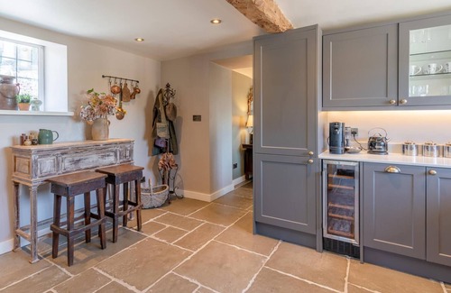 Snowshill Village Maison | Stunning Cotswold Cottage in Snowshill, Broughwood
