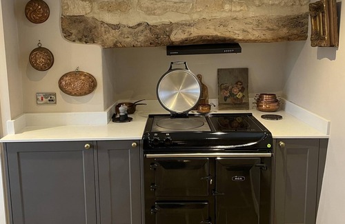 Snowshill Village Maison | Stunning Cotswold Cottage in Snowshill, Broughwood