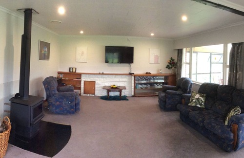Uruti Autre | Stunning country views set on seventy acres of tranquil country paradise