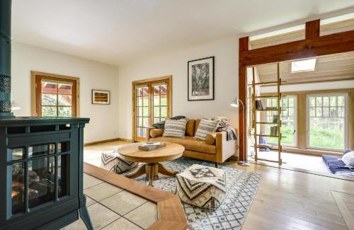 Marble Maison | Stunning Custom Marble Home with Mountain Views