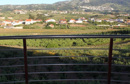 Cadaval Villa | Superbe villa individuelle avec vue panoramique sur les collines de Montejunto