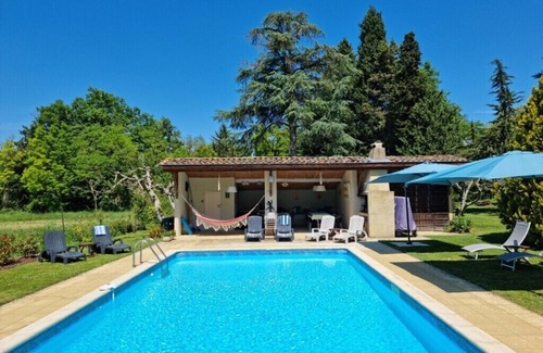 Mirepoix Maison | Superbe Domaine, piscine chauffée et grands jardins, Mirepoix 4 km Carcassonne 35 km
