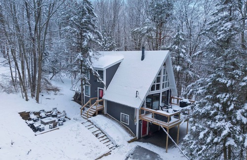 Ellicottville Maison | Stunning Ellicottville Hilltop Ski Chalet
