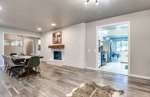 Oklahoma City Maison | Stunning Family Home with Pool