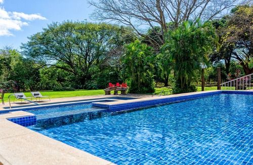 Bagaces Autre | Stunning Farmhouse, Private Pool, 7 BR, 8 BTH, Amazing fruit gardens, parking