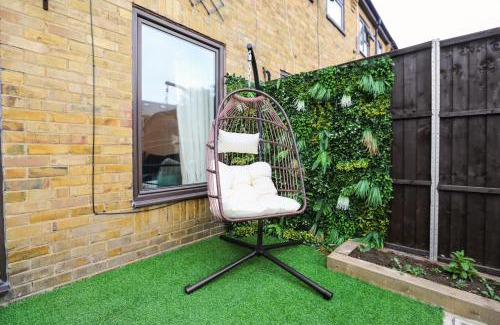 Whitechapel Appartement | STUNNING Garden House Prime Location W Private Parking