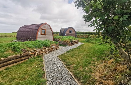 Port Isaac Cabine | Stunning Glamping4- Seaview-Dog Friendly-All year