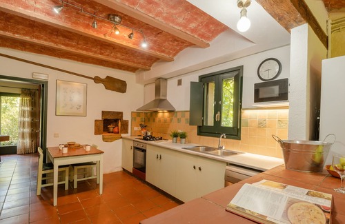 Fornells de la Selva Maison | Superbe maison avec jacuzzi, sauna, grand jardin et piscine dans un cadre rural