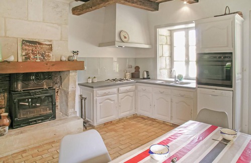 Saint-Maixent-de-Beugne Maison | Superbe maison à St Maixent de Beugné