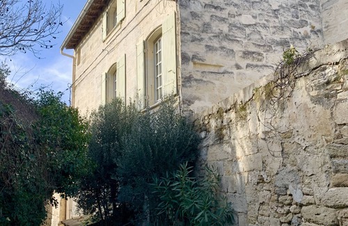 Barbentane Maison | Stunning historical home with breathtaking views!
