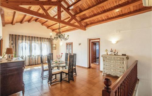 Riudellots de la Selva Maison | Stunning Home In Riudellots
