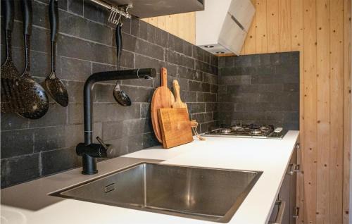 Bruchterveld Maison | Stunning Home In Bruchterveld With Wifi
