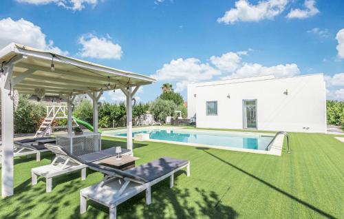 Catenanuova Maison | Stunning Home In Catenanuova