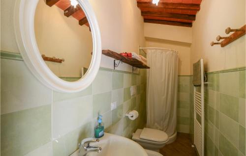Seravezza Maison | Stunning Home In Giustagnana