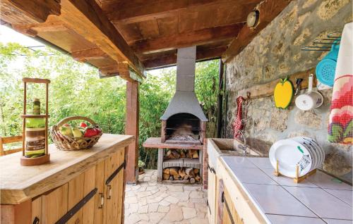 Veli Brgud Maison | Stunning Home In Jurdani With Wifi