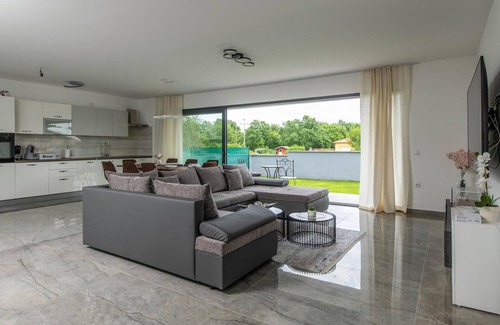 Strmac Maison | Superbe maison à Labin avec WiFi