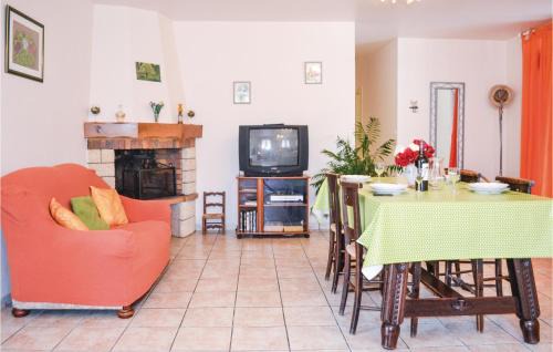 Massugas Maison | Stunning Home In Massugas