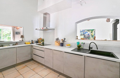 Maubec Maison | Superbe maison à Maubec avec WiFi