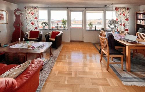 Orsa Maison | Stunning Home In Orsa With Kitchen