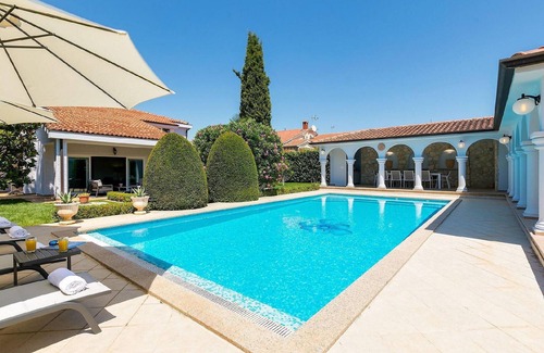Cancini Maison | Villa My Lia