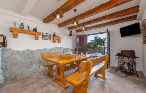 Prizna Maison | Stunning Home In Prizna With Wifi