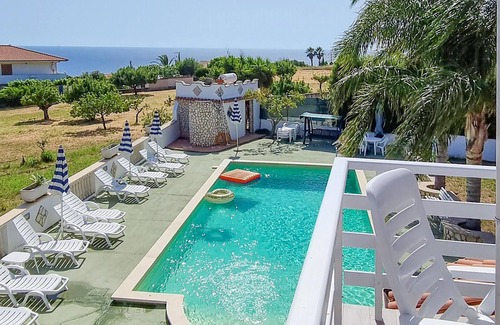 Santa Maria Maison | Superbe maison à RICADI avec WiFi