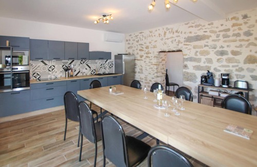 Ruoms Maison | Stunning home in Ruoms