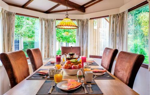 Sint-Annaland Maison | Stunning Home In Sint-Annaland