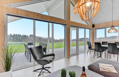 Lihme Maison | Stunning Home In Spøttrup With Sauna