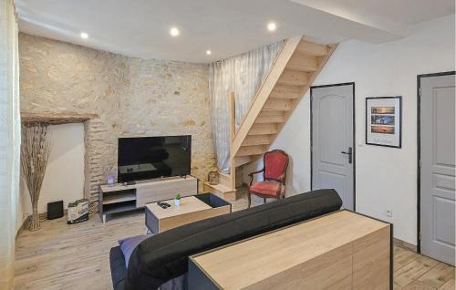 Thenay Maison | Stunning Home In Thenay With Wifi