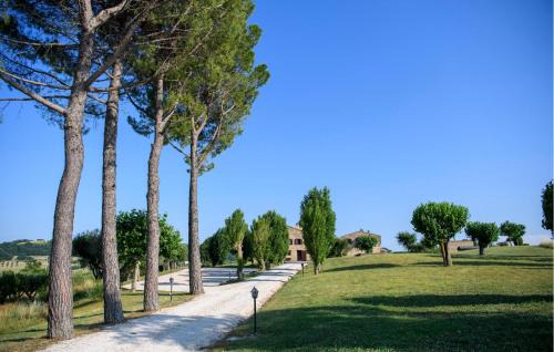 Monte Cavallo Maison | Stunning Home In Tolentino