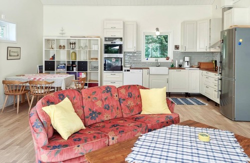 Tvarred Maison | Superbe maison à Tvärred avec cuisine