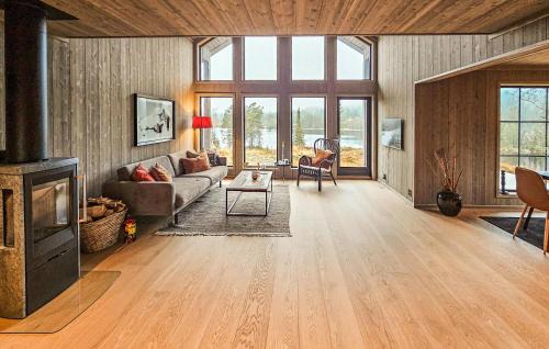 Vinje Maison | Stunning Home In Vinje With Wifi