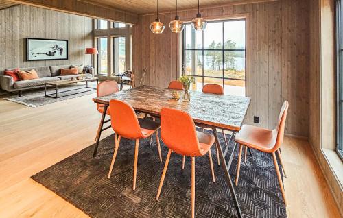 Vinje Maison | Stunning Home In Vinje With Wifi