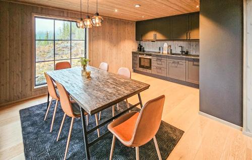 Vinje Maison | Stunning Home In Vinje With Wifi