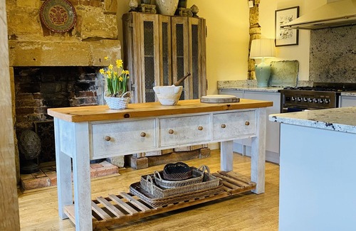 Chipping Campden Cottage | Superbe Conçu Intérieur chalet de 2 chambres dans le centre de Chipping Campden