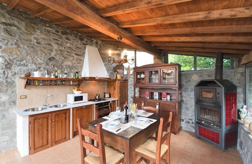 Coreglia Antelminelli Maison | Belle maison de vacances privée avec WIFI, piscine privée, TV, animaux admis et parking