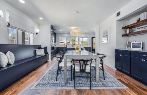 Lakewood Village Maison | Stunning Lake House with a Pool and Hot Tub