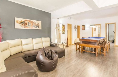 Belverde Villa | Superbe Villa Aroeira | Villa Liri Gold | 9 chambres | Table de billard et salle de gym | Parfait po