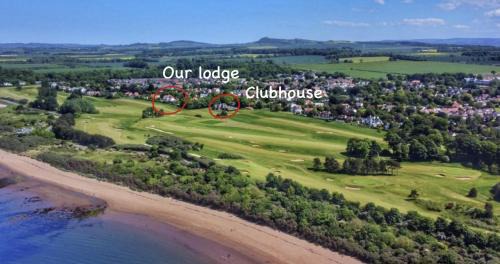 Longniddry Maison | STUNNING LODGE MINUTES FROM THE SEA AND GOLF COURSE