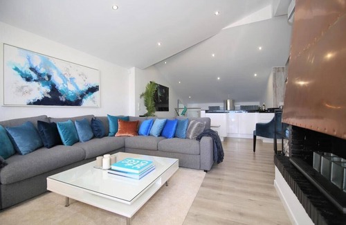 Bahia Dorada Maison | Maison de plage de luxe avec clima et Wifi, Proche de la plage, des supermarchés et centre